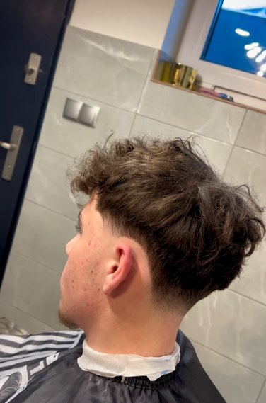 Realizacja Aga Barber Studio — strzyżenie 6